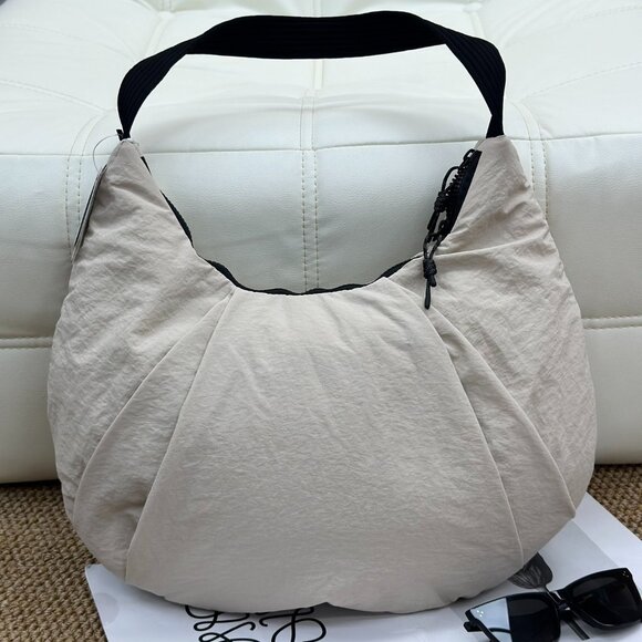 lululemon handbag - Picture 2 of 6